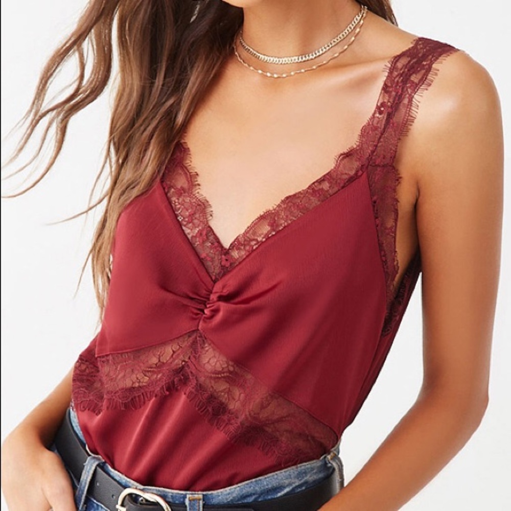 🔥HOST PICK🔥 NWT Forever 21 Lace Tank Top in Wine